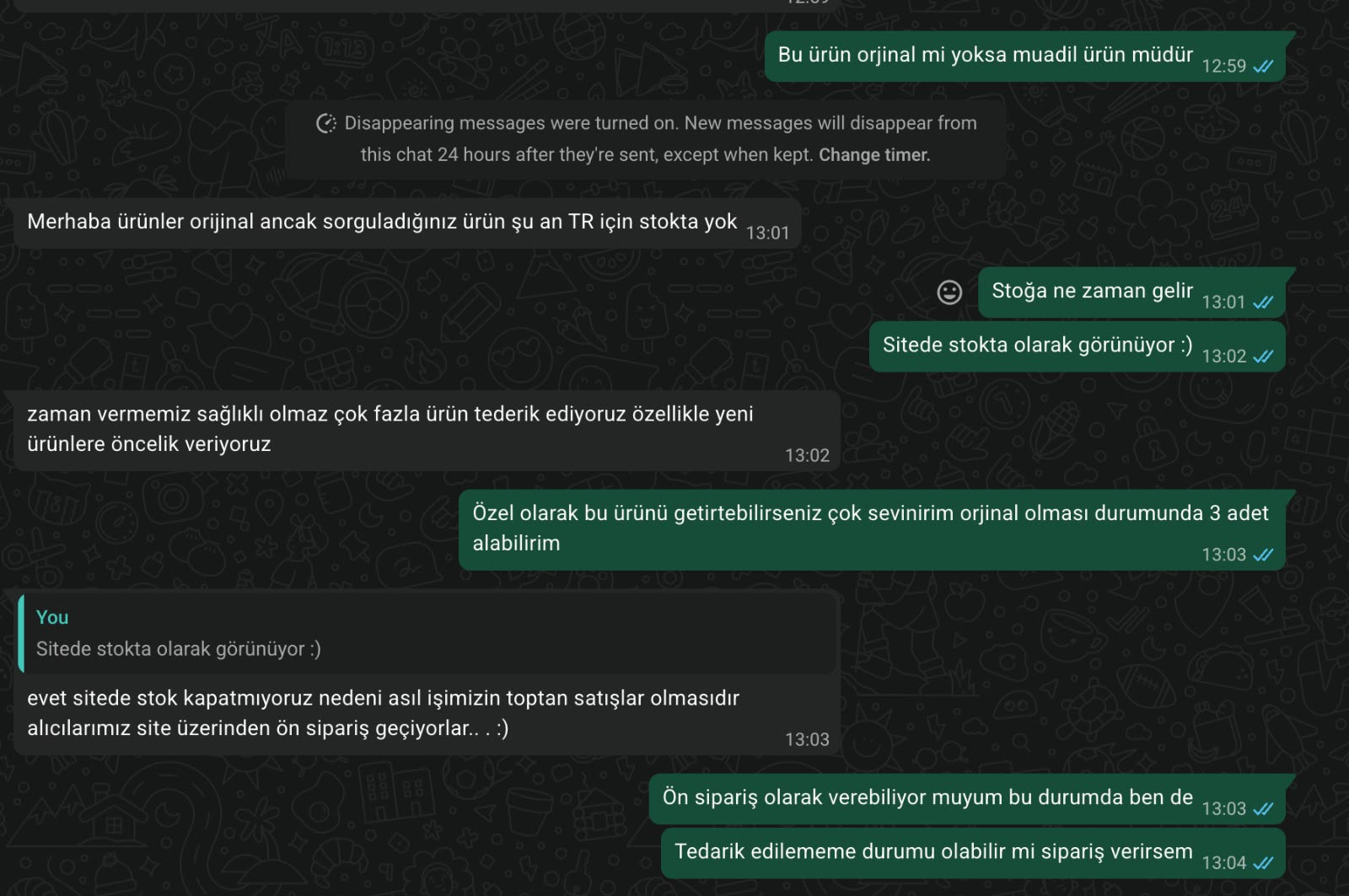 Satıcıyla stok ve özel sipariş hakkında WhatsApp mesajları